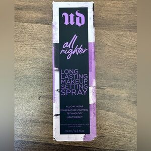 5 for $25 🛍️ item 

Urban Decay All Nighter Long Lasting Makeup Setting Spray